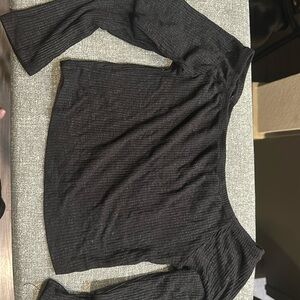 Black Long Sleeve Crop Top